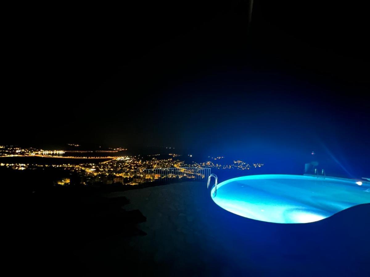 아나비소스 Endless Blue 빌라 외부 사진